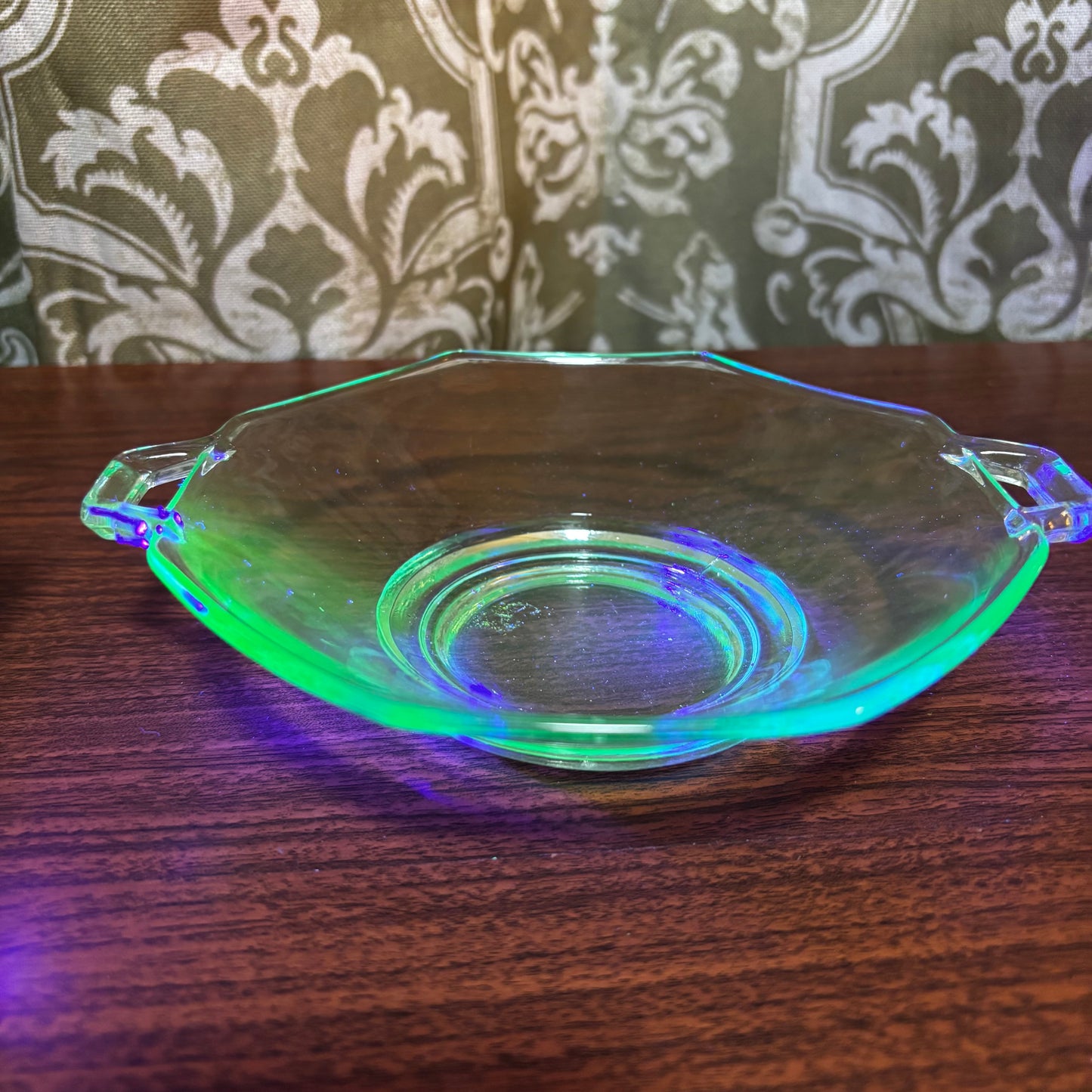 Uranium Vintage Green Heisey Octagon Double Handle Dish